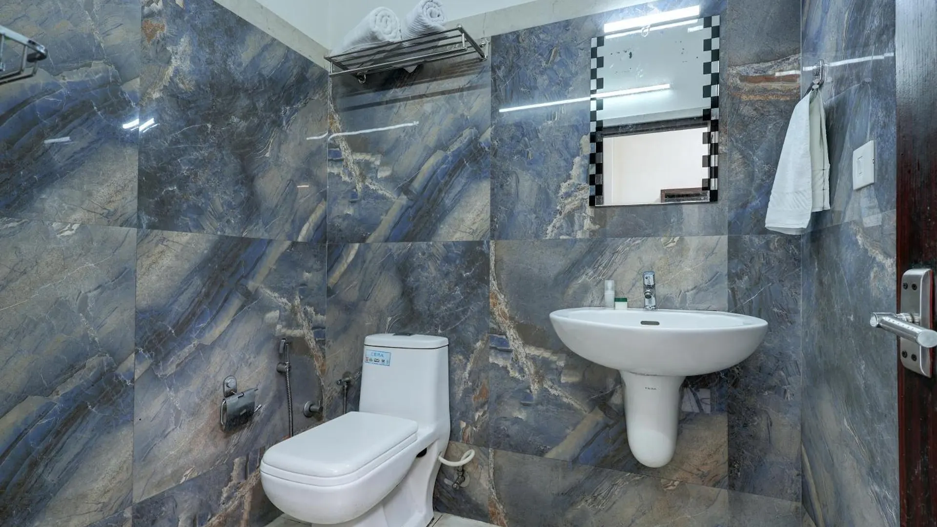 *** فندق Kurinji Wanderlust Resort مونار الهند